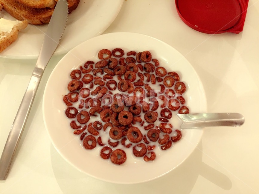 시리얼,breakfast,아침,우유,간단,조식