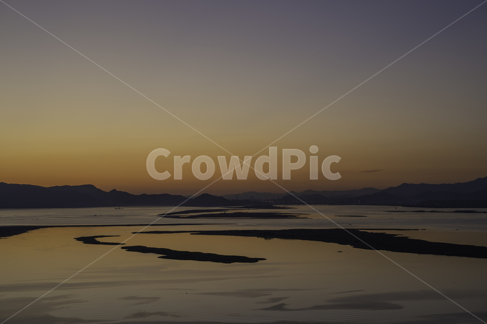 nature,자연,outdoors,옥외,일몰,sky,하늘,dusk,황혼,dawn,새벽,redsky,붉은하늘,해변,해변일몰,바다,바다일몰,태양,해,sun,sunset,빛,sunlight,햇빛,플레어,flare,light,다대포,풍경,경치,landscape