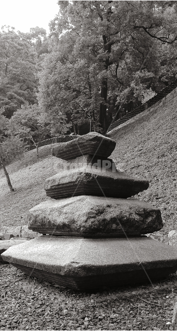 장곡사탑,사찰풍경,돌탑,석탑,탑,조각상,동상,석상,조형물,statue,bronze statue,stone statue,흑백,모노톤,monochrome,black and white