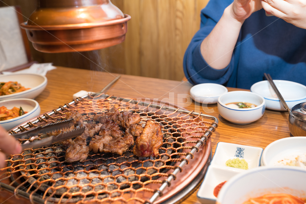 갈비,돼지갈비,음식,고기,육류,육식,한식,구이,안주,술안주,food,식사