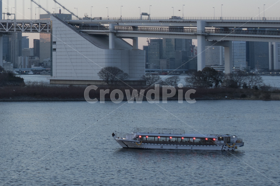 배,유람선,보트,오다이바,도쿄,오후,boat,watercraft,다리,bridge