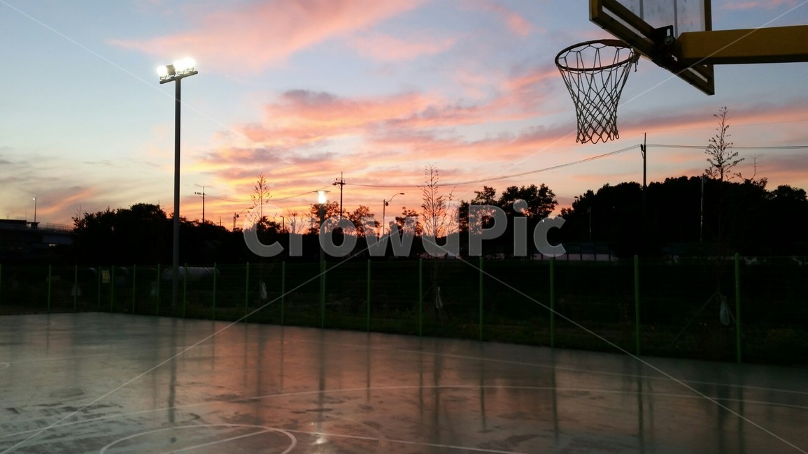 sports,스포츠,basketball,농구,basketballcourt,농구장,sunset,일몰,redsky,붉은하늘,dusk,황혼,sky,하늘,스포츠,레저,운동,sports,leisure,exercise