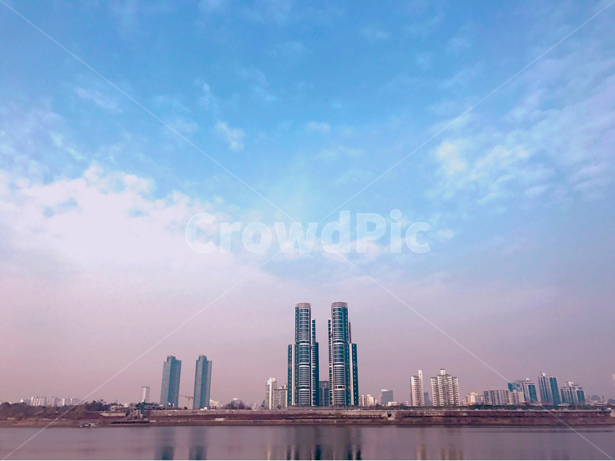 하늘,구름,강,한강,타워,도시,풍경,city,landscape,한국도시풍경,한국도시경관,korea cityscape,building,건물,시티,town,urban,어반,high rise,고층 건물,metropolis,중심지