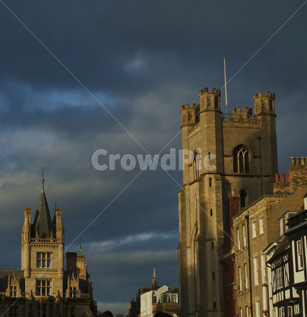 영국,영국건물,구름,steeple,뾰족한탑,architecture,건축물,building,건물,england,unitedkingdom,british,건축물,건물외관,exterior,building,structure,architecture,construction