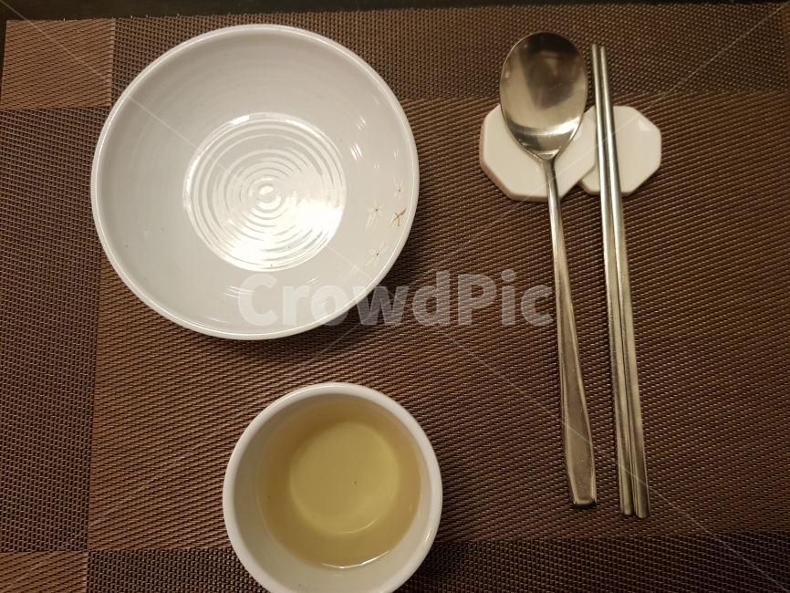 수저,젓가락,그릇,차,tea,식기,밥,식당,setting,spoon,chopsticks,상차림,사물,물건,오브젝트,thing,object,matter