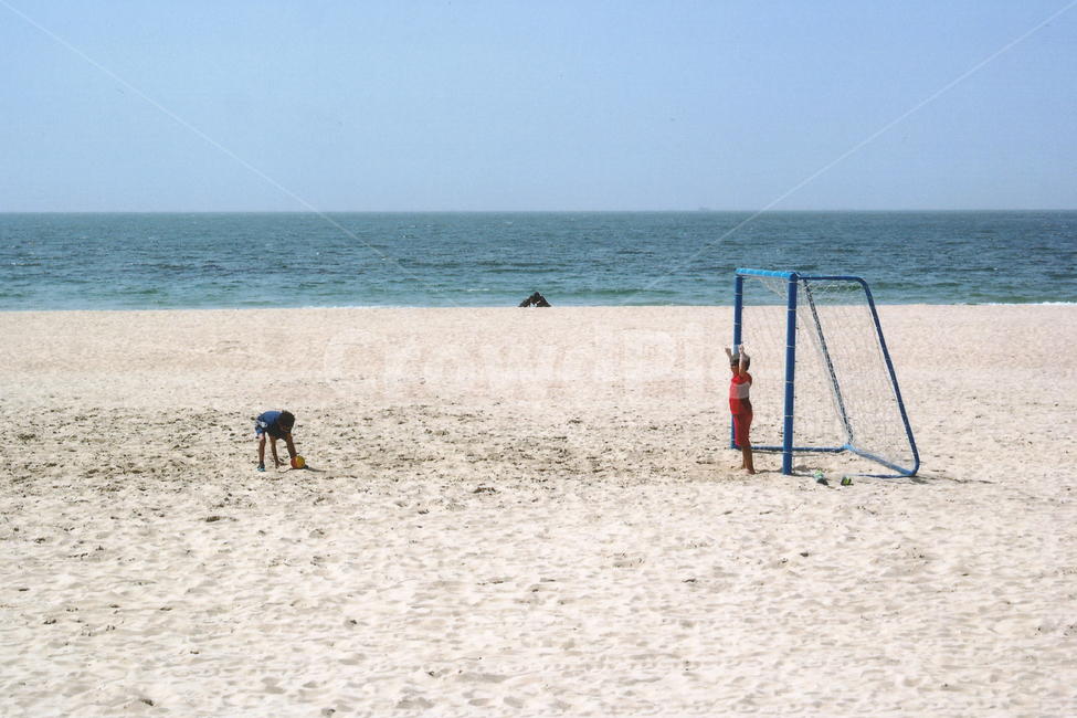 바다,해변,beach,자연,풍경,nature,landscape,여름,계절,summer,season,모래사장,해수욕장,축구,페널티킥,경기,시합,취미,스포츠,선수,운동,운동선수,공,공놀이,게임,놀이,연습,슛,슈팅,soccer,game,football,shoot,sports,exercise,스포츠,레저,운동,sports,leisure,exercise