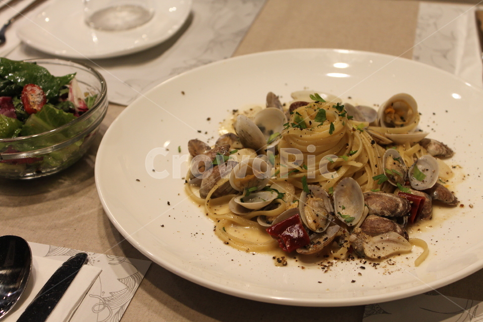 봉골레,봉골레파스타,파스타,음식점,레스토랑,해산물,해산물파스타,맛집,국수,면,요리,vongolepasta,pasta,restaurant,음식,식재료,요리,food,cook,meal,dishes,food reserves,양식,서양음식,서양요리,western food,western dishes,western meal,western cook