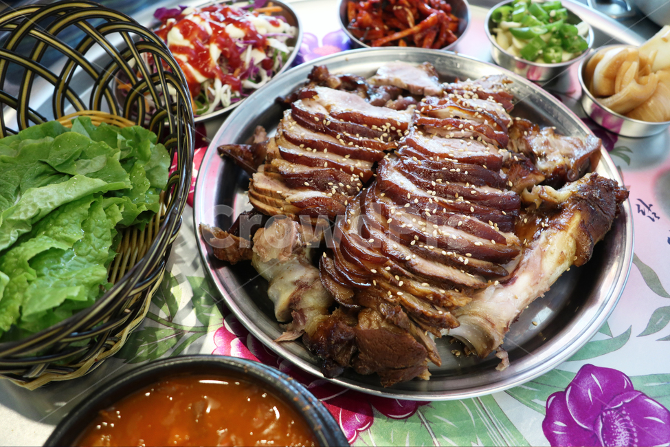 족발,돼지고기,fork,한국음식,food,음식,음식,식재료,요리,food,cook,meal,dishes,food reserves