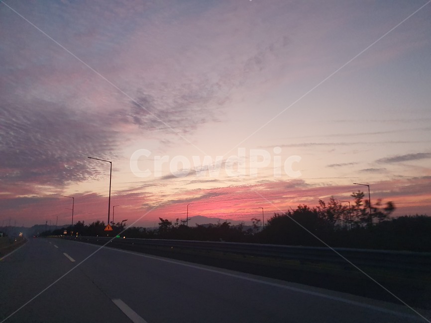 노을,고속도로,sunset,구름,새벽,하늘,sky,도로,road,freeway