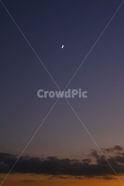 달,저녁,하늘,색감,구름,sky,nature,자연,outdoors,옥외,자연,풍경,nature,landscape