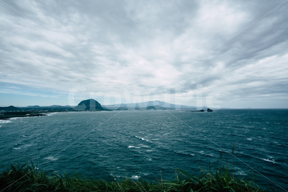 제주도,산방산,형제섬,바다,한라산,자연,풍경,nature,landscape,제주도,jeju,jeju island,outdoors,옥외,land,땅,sea,ocean,대양,water,물,shoreline,해안선,coast,연안