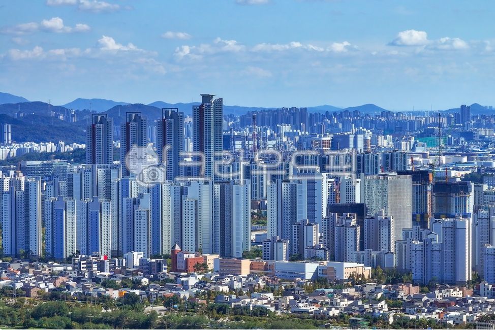 Cheongna International City,Cheongna-dong,Cheongna District,Apartment,Incheon City,Building,High-rise Building,City,Downtown,Residential Area,Residence,Building,Incheon,Cheongna New Town,Cityscape