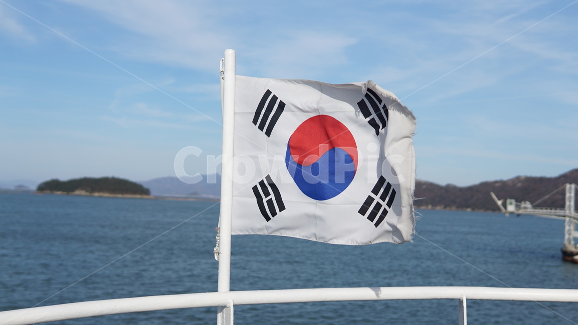태극기,국기,바다,배,한국,섬,symbol,상징,flag,깃발