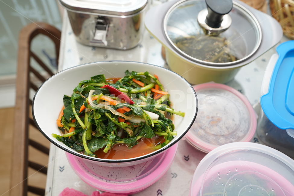 김치,열무,음식,반찬,먹거리,집밥,채소,야채,food,한식,그릇