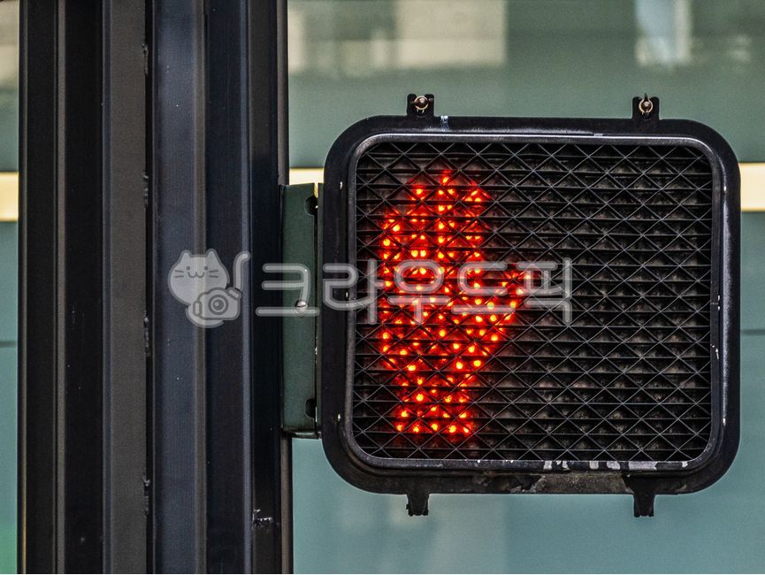USA,stop,Palm,traffic signal,Traffic Light