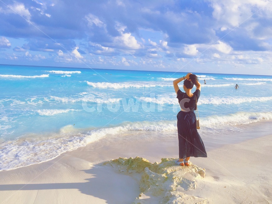 휴양지,바다,여자뒷모습,뒷모습,해변,해변,바다,beach,sea,여성,여자,woman,female,lady