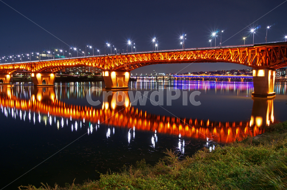 한강다리,야경,한강,성수대교,교량,거버트러스교량,불빛,조명,반영,야경,밤,풍경,nightscape,night,landscape,건축물,건물외관,exterior,building,structure,architecture,construction