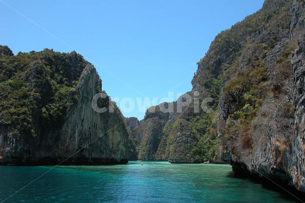 sea,섬,island,ppisland,nature,자연,물,promontory,곶,cliff,낭떠러지,ocean,대양,바다,푸른바다,파란바다,blue,bluesea,해변,바다,beach,sea