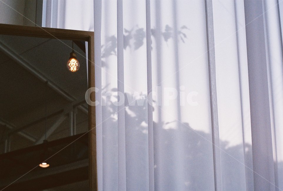 인테리어,커튼,거울,조명,감성,감성,sensible,feeling,인테리어,실내디자인,interior design