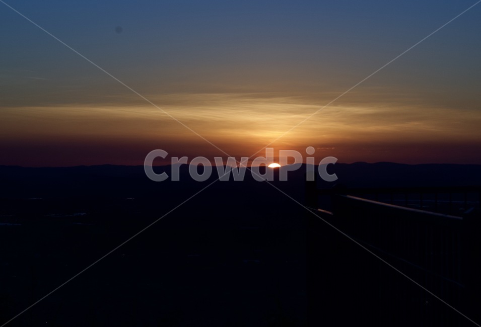 노을,여유,따뜻함,붉은느낌,해질녘해,sunset,cozy,red,mountainview