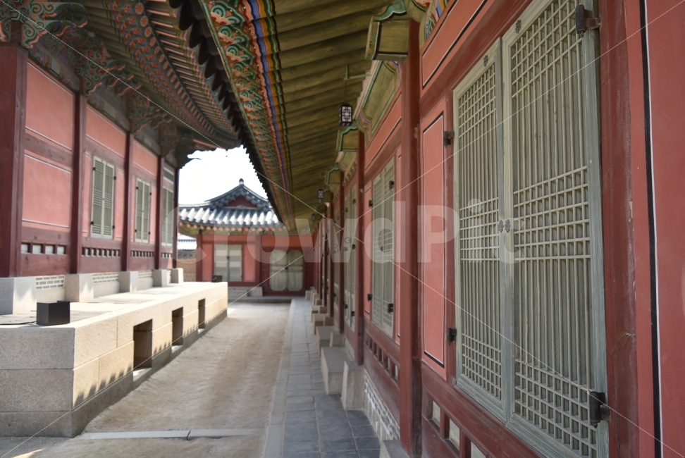 서울,경복궁,한국,전통,전통적인,역사,역사적인,한국적인,기와,처마,담,창문,문,건축물,건물외관,exterior,building,structure,architecture,construction,한국전통,한국문화,korean traditional,korean culture