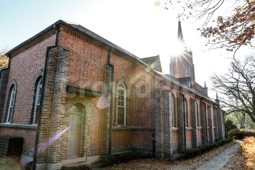 성당,공세리,공세리성당,건축물,관광명소,가을,종교,신앙,religion,belief,faith,건축물,건물외관,exterior,building,structure,architecture,construction