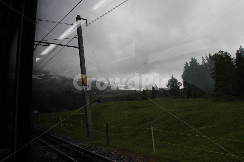 인터라켄,융프라우산,융프라우,기차,열차,스위스,interlaken,jungfraumt,jungfrau,train,swiss,switzerland,자연,풍경,nature,landscape,해외,외국,세계,foreign,oversea,world,세계자연풍경,해외자연풍경,외국자연풍경,world nature landscape,train track,기찻길,railway,철도,rail,레일,transportation,교통