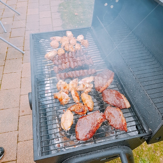 바베큐,barbeque,bbq,고기,파티,meat,rmflf,grill,smoke,연기,party,음식,식재료,요리,food,cook,meal,dishes,food reserves,음료수,drink,beverage