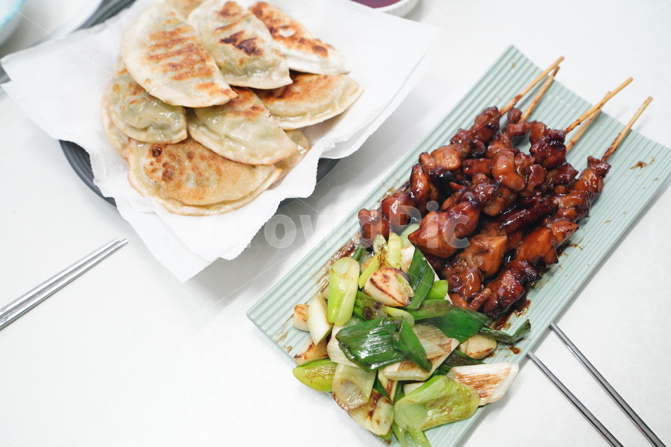 술안주,안주거리,닭고기,꼬치,닭꼬치,먹방,야채,파,먹거리,음식,푸드,육류,접시,food,음식,식재료,요리,food,cook,meal,dishes,food reserves,디저트,간식,후식,dessert,snack