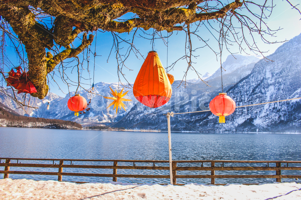 등불,등불축제,전등,오렌지,orange,유럽,산,설산,겨울,계절,winter,season,자연,풍경,nature,landscape