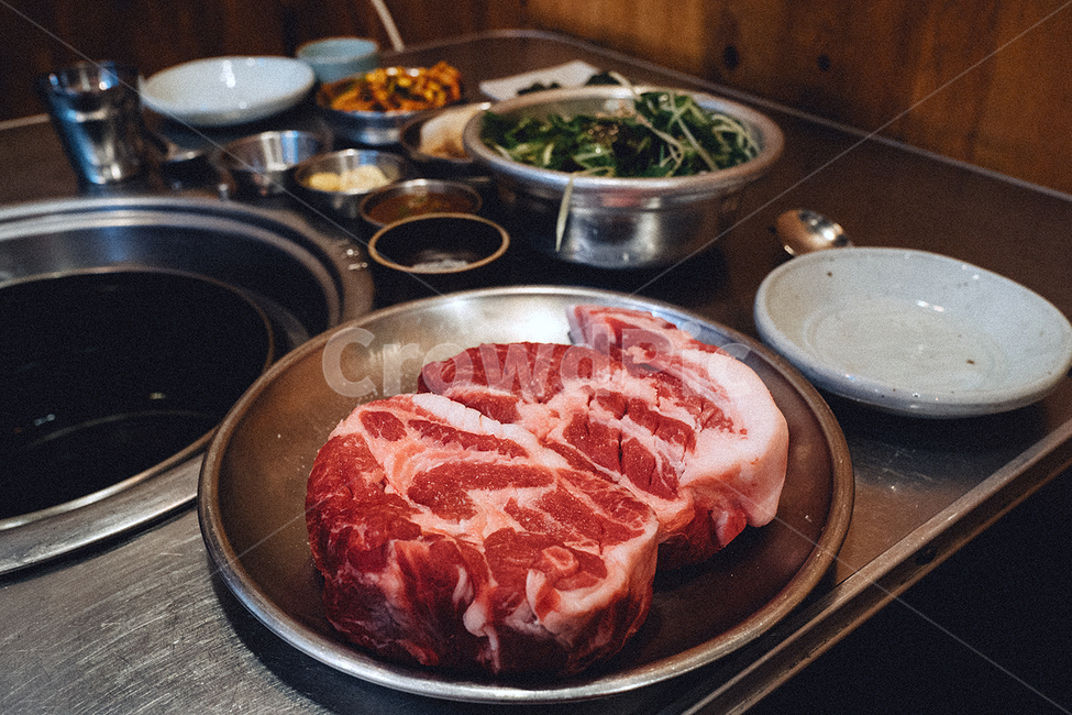 돼지고기,목살,pork,고기,맛집,구이,food,음식,식재료,요리,food,cook,meal,dishes,food reserves,육류,고기,meat
