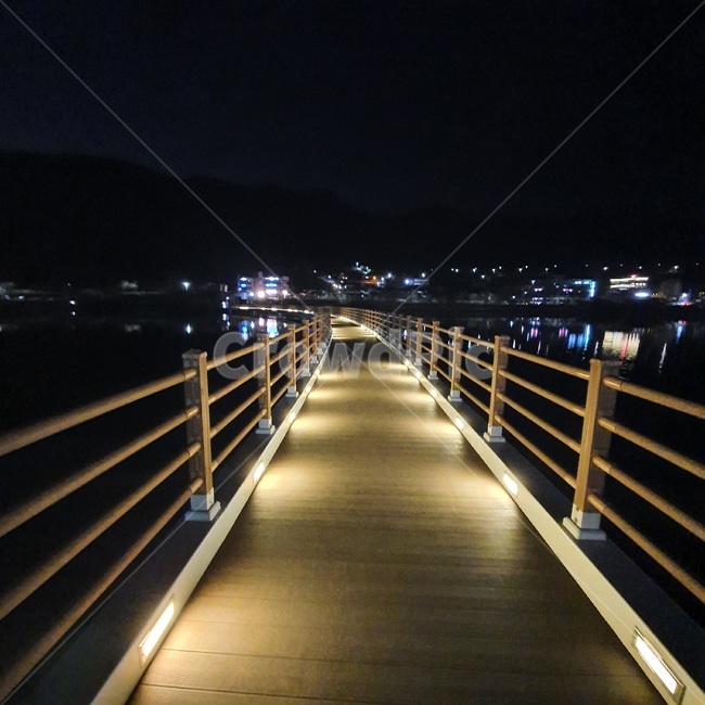 다리,야경,불빛,빛,난간