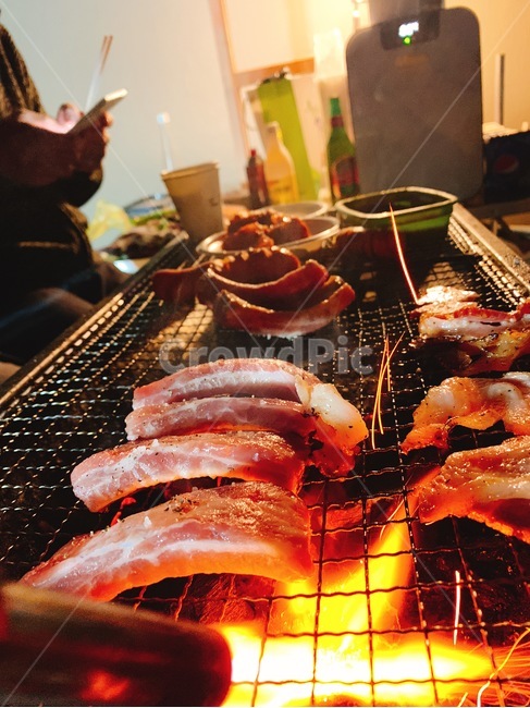 숯불,바베큐,쪽갈비,갈비,삼겹살,숯불바베큐,캠핑,소주,술