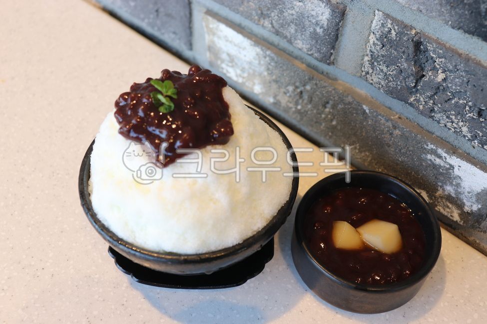 팥빙수, 여름, 디저트, 빙수, 팥, 사진,이미지,일러스트,캘리그라피 - Hee story작가