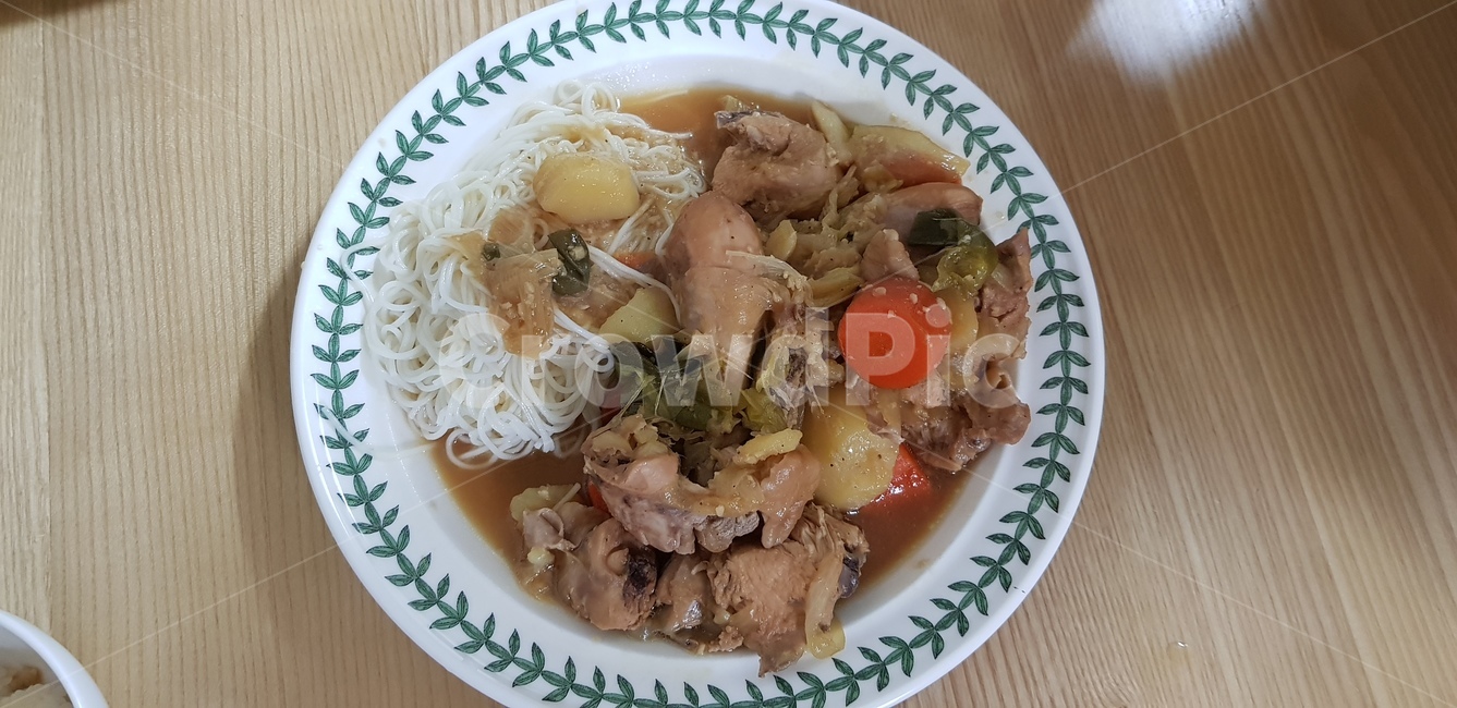 음식,국수,닭고기,닭볶음탕,당근,감자,양파,반찬,간식,food,bowl,사발,dish,요리,meal,식사