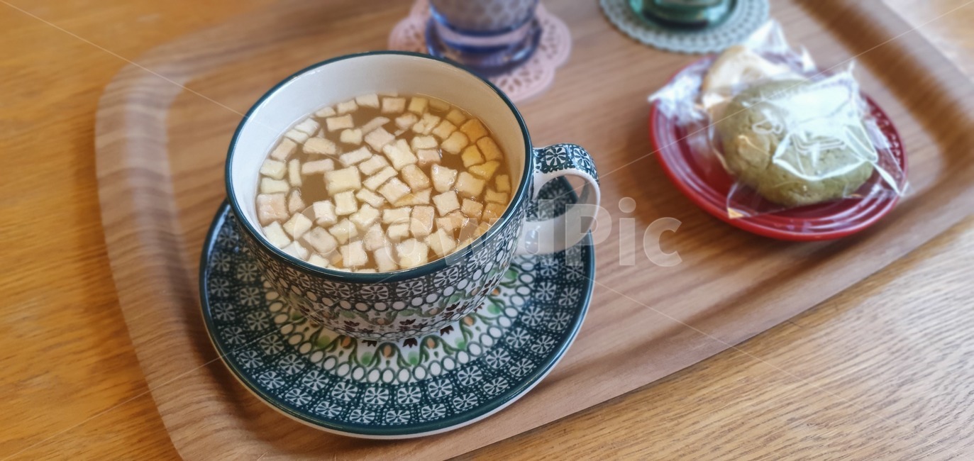 차,마시는차,사과차,카페음료,카페,쿠키,과자,간식,휴식,tea,찻잔