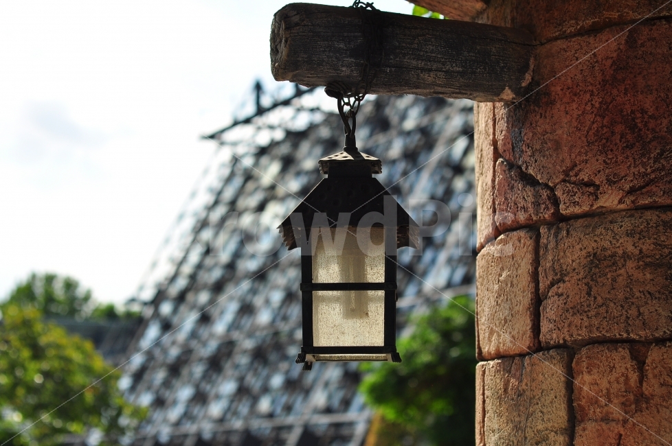 bricks,grandpark,lamplight,tree,lamp,summer,stone,rocks,childrensgrandpark,brick,autumn,Childrens Grand Park,wall