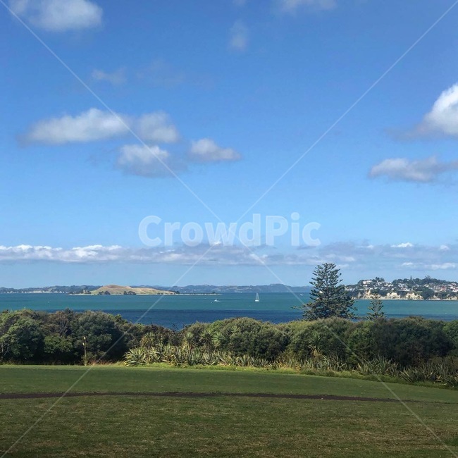 뉴질랜드,바다,언덕,하늘,구름,newzealand,sea,hill,sky,cloud,nature,자연,자연,풍경,nature,landscape,해외,외국,세계,foreign,oversea,world,세계자연풍경,해외자연풍경,외국자연풍경,world nature landscape,outdoors,옥외,field,들,plant,식물,grass,잔디,grassland,목초지