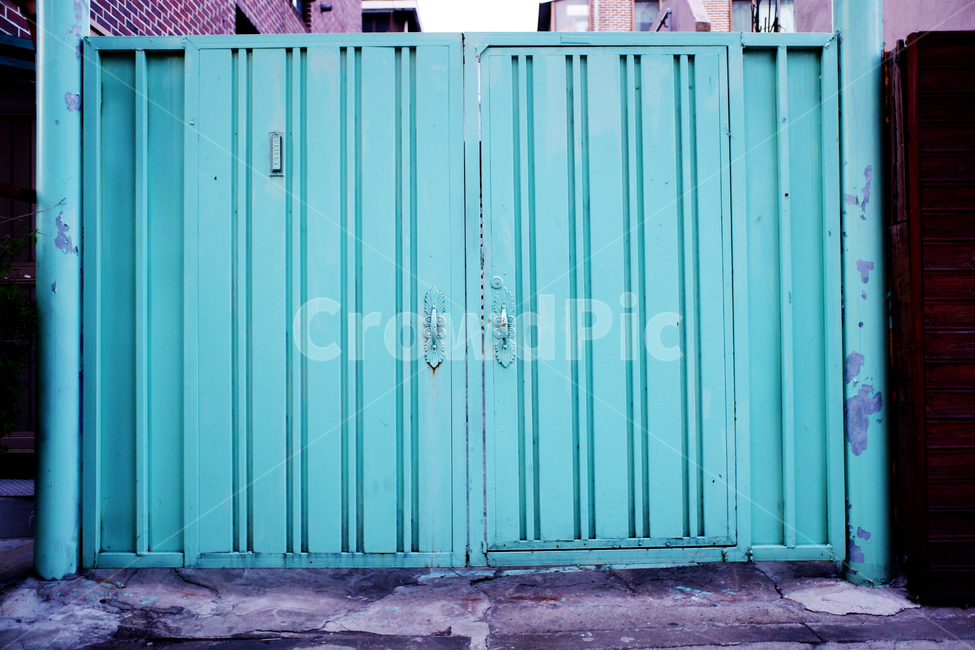 문,gate,door,대문,민트,파란,파란문,현관,가정,가정집,건축