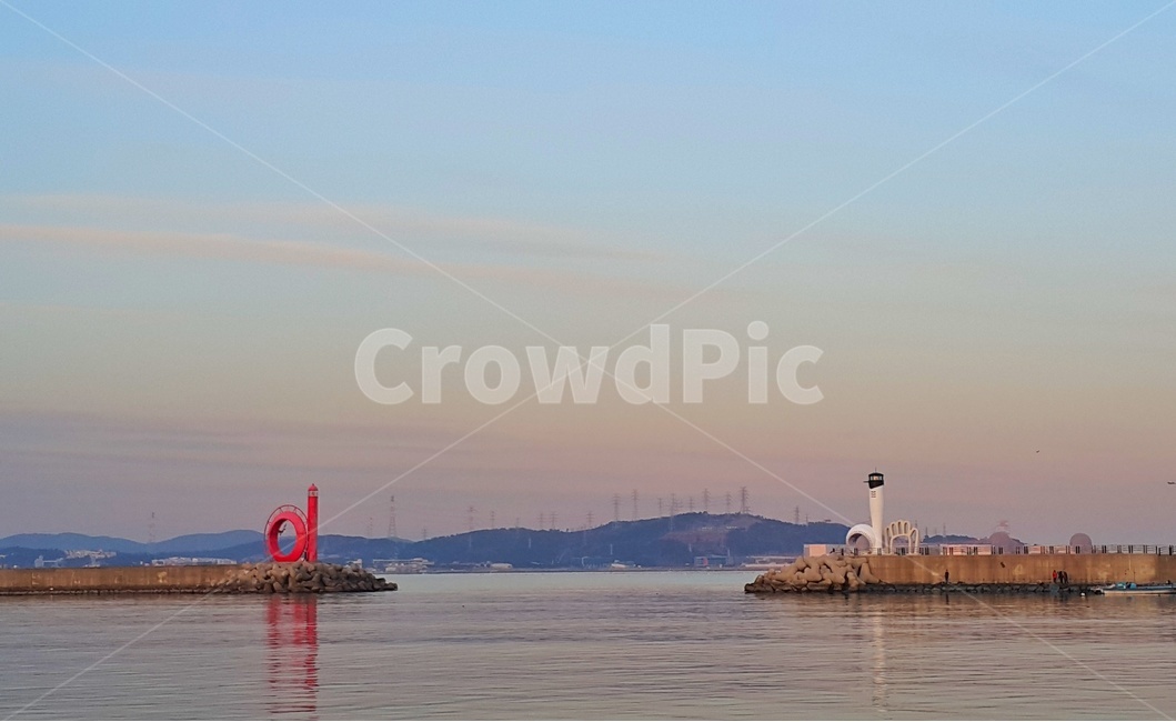 가을,노을,하늘,등대,바다,풍경,감성,등대,lighthouse,감성,sensible,feeling,색깔,색상,색채,색감,color sense,color sensitivity,feeling of color