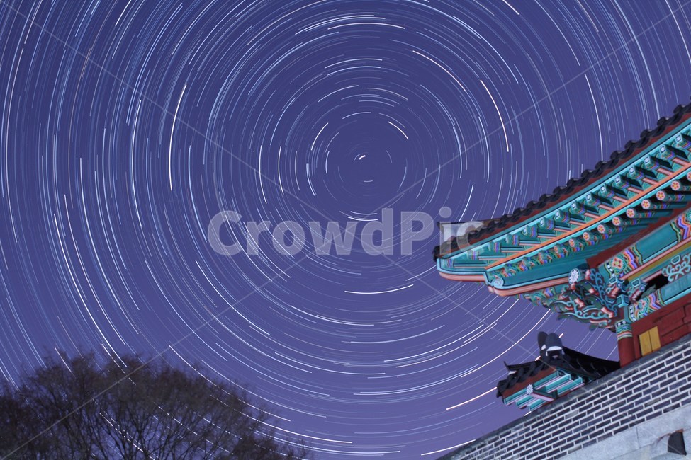 별,별궤적,밤,밤하늘,야경,한국자연풍경,풍경,기와,광성보,야경,밤,풍경,nightscape,night,landscape,한국전통,한국문화,korean traditional,korean culture,건축물,건물외관,exterior,building,structure,architecture,construction,pagoda,탑,shrine,신사,건물,worship,예배