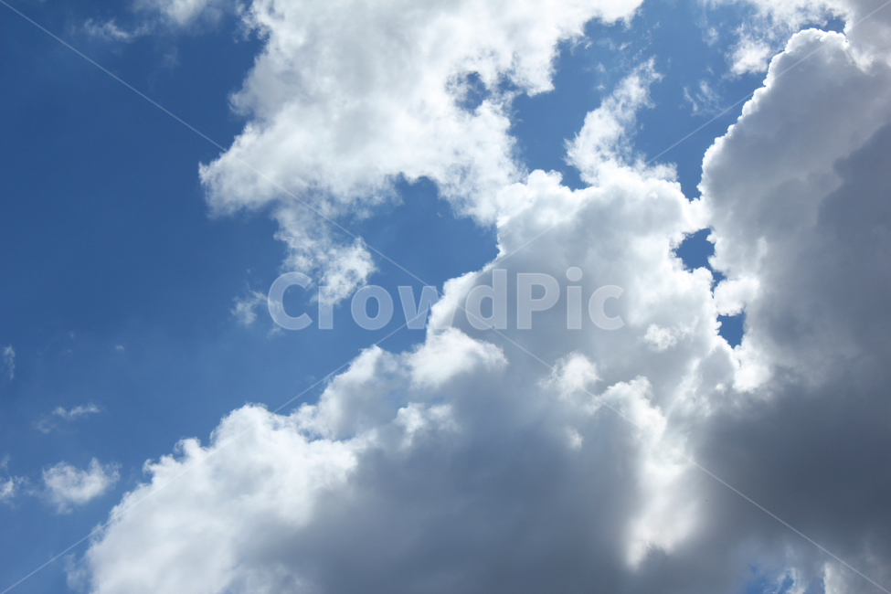 blue,clear,climate,cloud,cloudy,cumuli,cumulus,cumulusclouds,day,heaven,natural,nature,sky,sunshine,white,파랑,파란색,파란하늘,구름,뭉게구름,적란운,자연,하늘,낮,흰구름,흰색,화이트,깨끗한,맑은,자연,풍경,nature,landscape,outdoors,옥외,azure sky,푸른 하늘