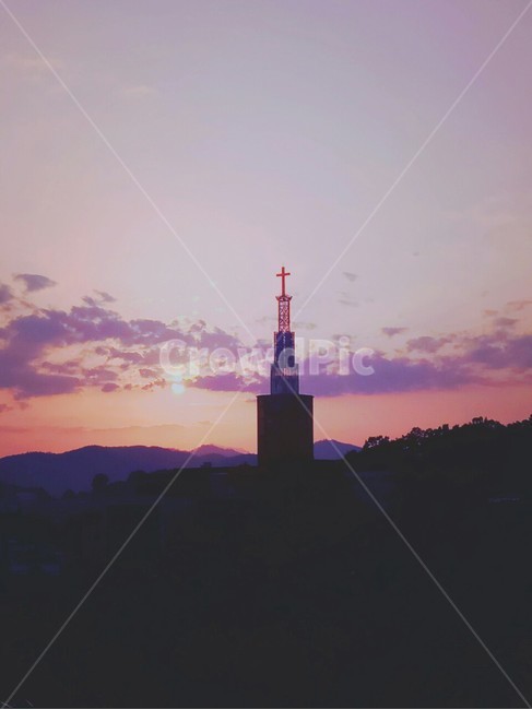 교회,십자가,노을,그림자,하늘,산
