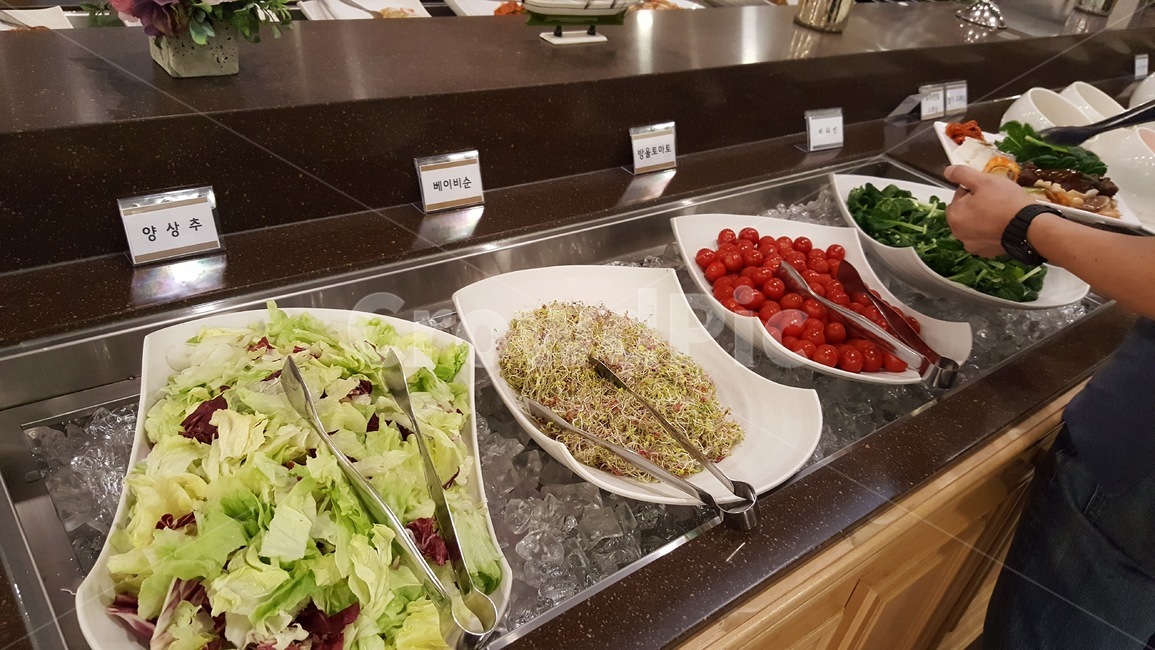 결혼식뷔페,음식뷔폐,맛있는뷔페,결혼식연회,샐러드바