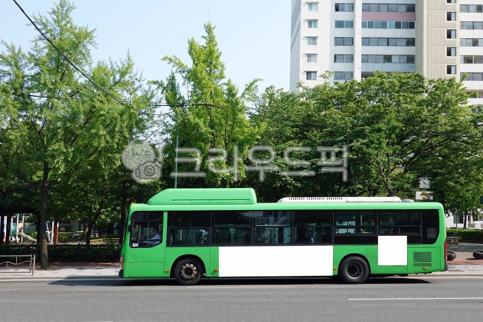 버스,버스광고,목업,목업이미지,광고,광고판,차량광고,시내버스광고,부착광고,옥외광고,판넬,비즈니스,상업광고판,도시배경,사인보드,상업광고,커머셜,비어있는,프레임,광고디자인,빈공간,배경,바탕,백그라운드,사각형광고판,차량,교통수단,bus,busadvertisement,mockup,mockupimage,billboard,vehicleadvertisement,citybusadvertisement,advertisement,outdooradvertisement,panel,business,commercialbillboard,citybackground,signboard,commercialadvertisement,commercial,free,frame,advertisingdesign,emptyspace,background