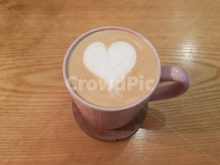 커피,카페라떼,음료,카페,우유