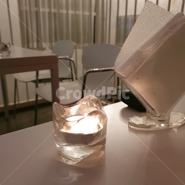 furniture,table,양초,카페,조용한