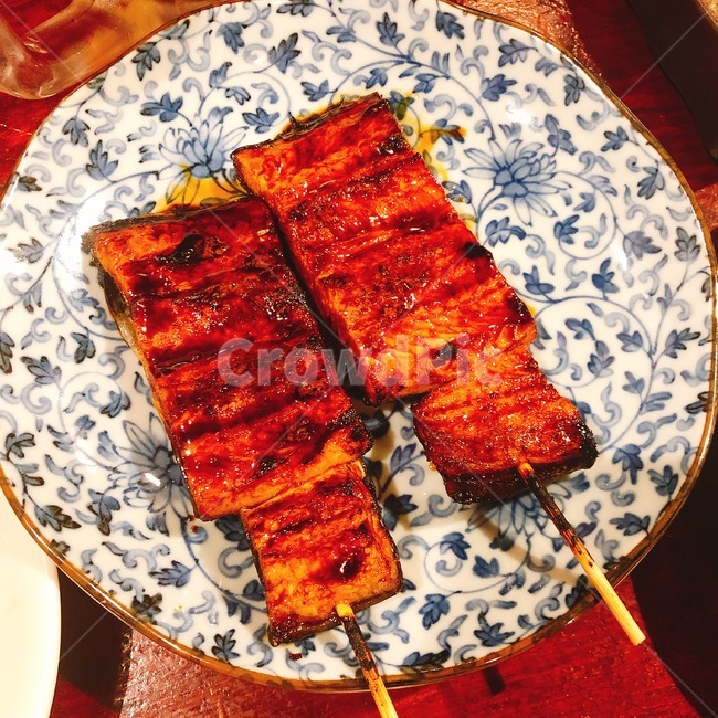 일본요리,장어구이,접시,꼬치,장어,음식,식재료,요리,food,cook,meal,dishes,food reserves,일식,일본음식,일본요리,Japanese food,Japanese dishes,Japanese meal,Japanese cook
