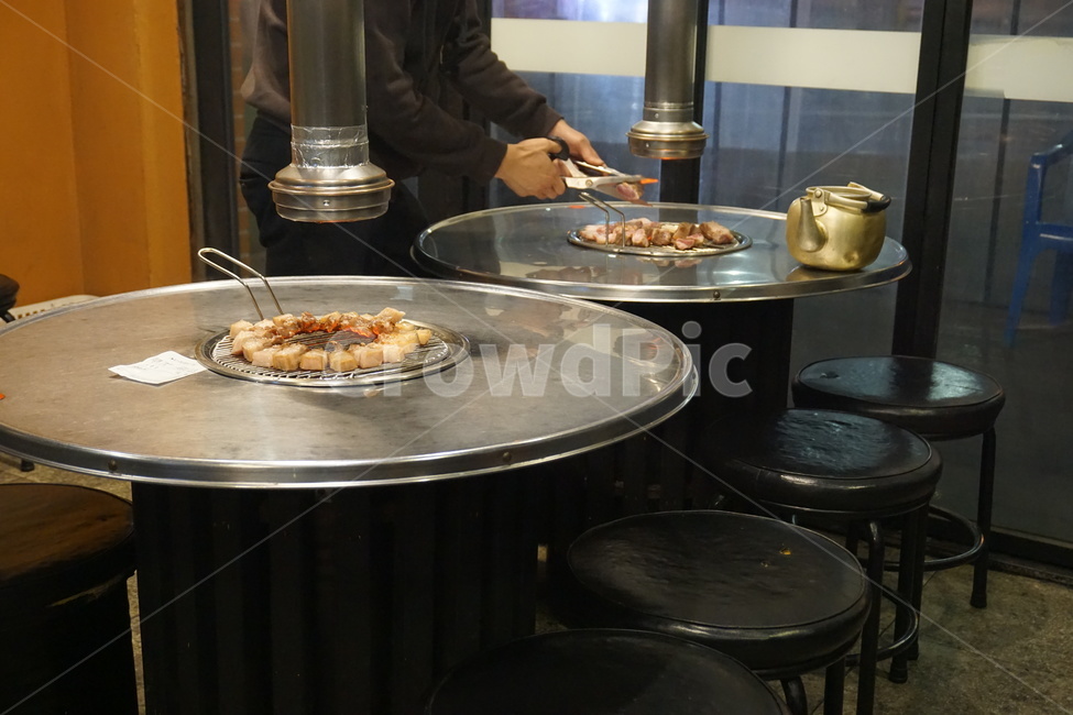 삼겹살,고기,고기집,음식,삽겹살집,음식,식재료,요리,food,cook,meal,dishes,food reserves,육류,고기,meat,한식,한국음식,한국요리,korean food,korean dishes,korean meal,korean cook