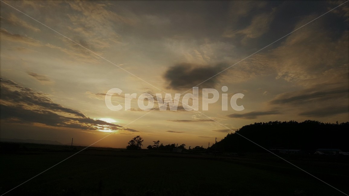 일몰,노을,저녁놀,자연,nature,빛,하늘,감성,구름,산,자연,풍경,nature,landscape,outdoors,옥외,sky,sunset,dusk,황혼,dawn,새벽,red sky,붉은 하늘